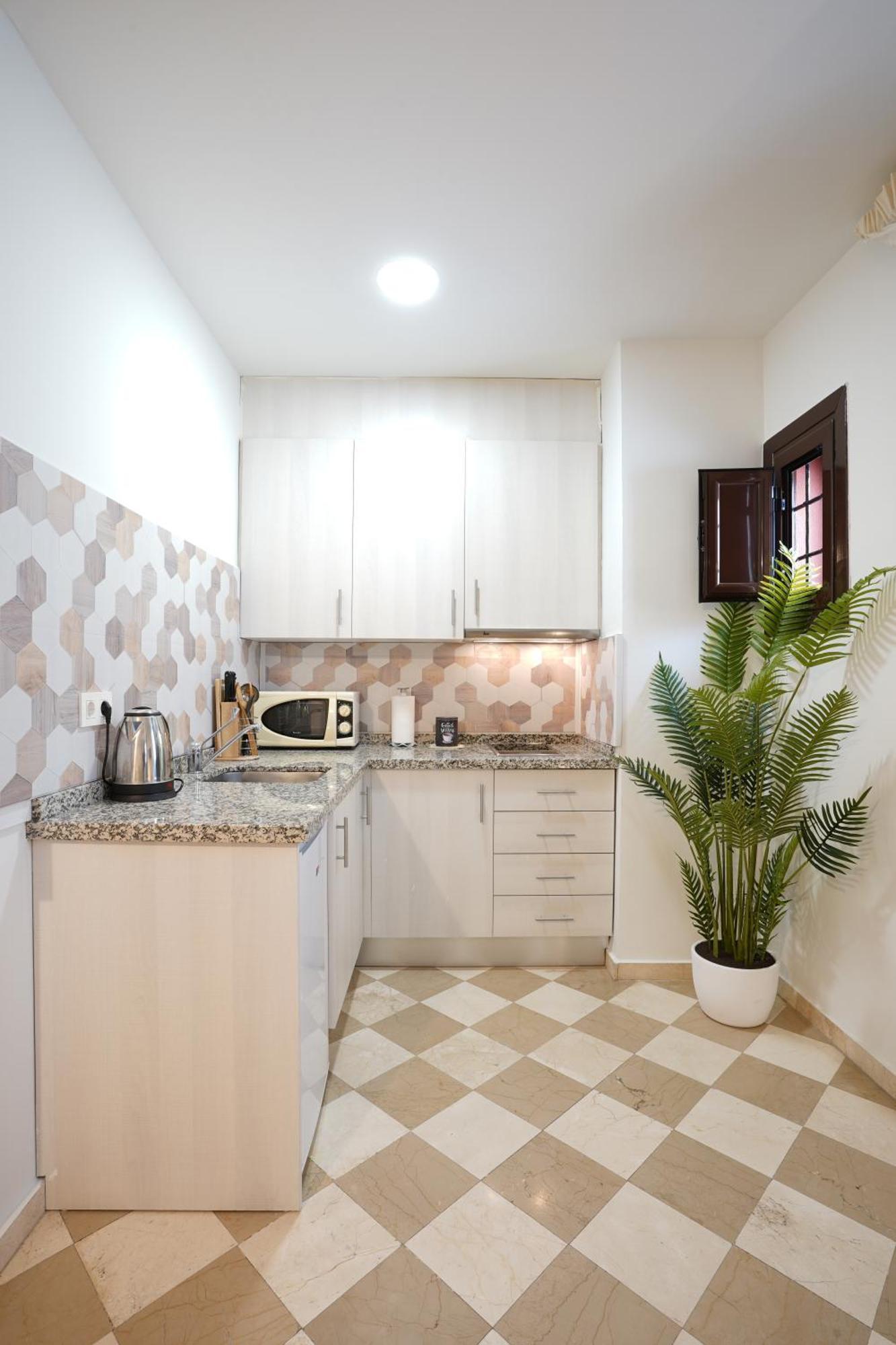 Adanar-Las Columnas Granada Phòng bức ảnh